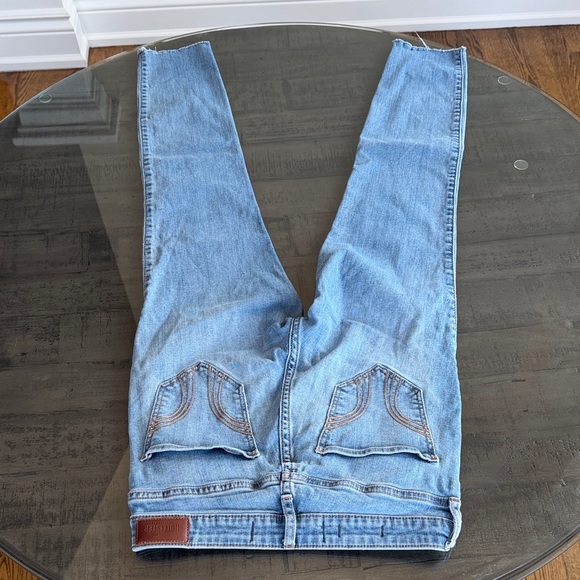 Hollister High Rise Super Skinny Light Blue Denim Jeans. Womens Size 5R W27L26 - Picture 7 of 7